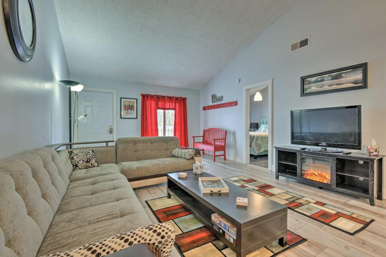 Mount Pocono Condo With Balcony, Near Mt Airy Casino Eksteriør bilde