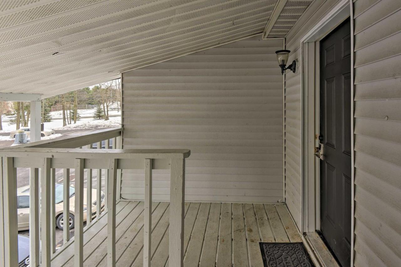 Mount Pocono Condo With Balcony, Near Mt Airy Casino Eksteriør bilde