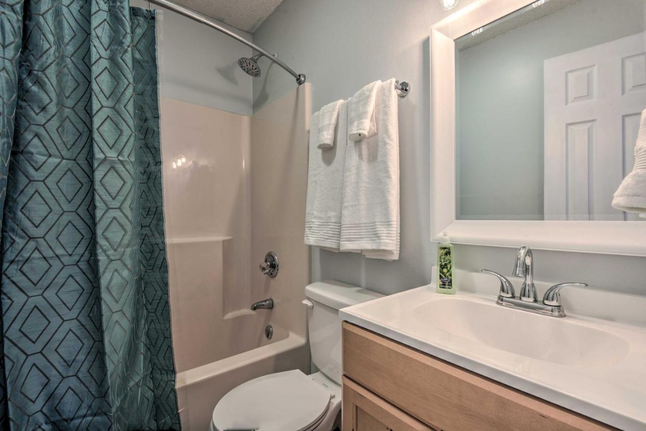 Mount Pocono Condo With Balcony, Near Mt Airy Casino Eksteriør bilde